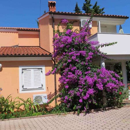 Apartments In Premantura/Istrien 34773 Екстериор снимка